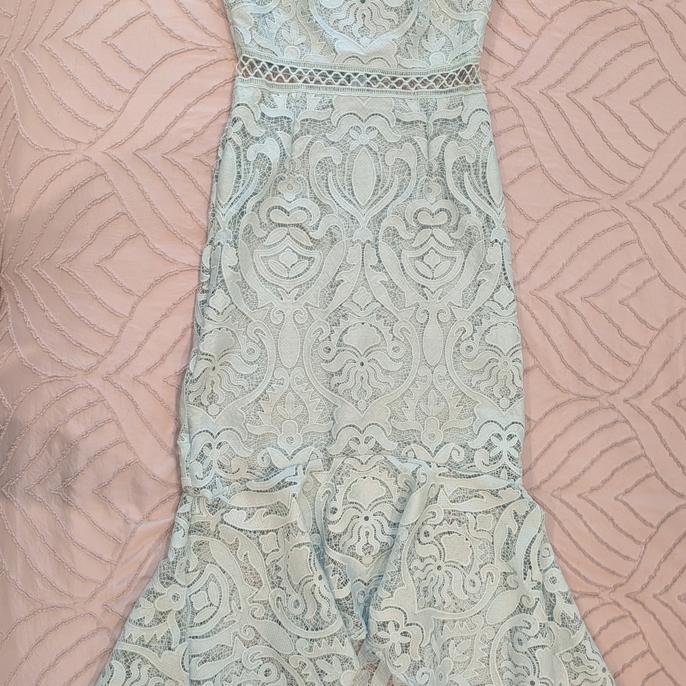 Lulu's Asymmetrical Dress in Light Green